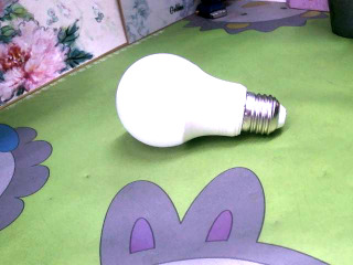 LED燈泡/黃光