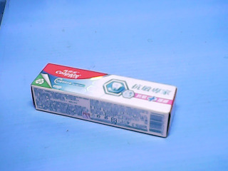 牙膏