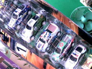 36隻玩具車