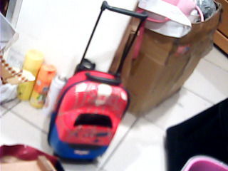 童立體拖包把手故障