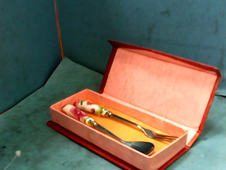 餐具
