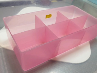 粉色六格收納盒