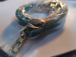 天藍色透明背帶