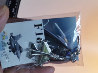 戰鬥機金屬胸章