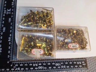 盒裝金色圖釘