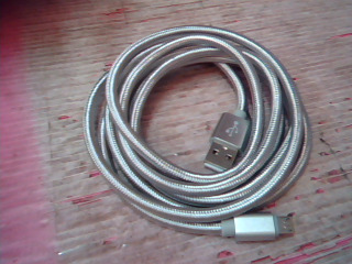 充電線