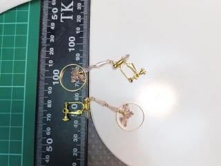 吊墜耳環
