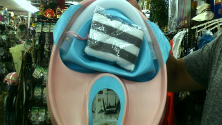 折疊仰式洗頭器