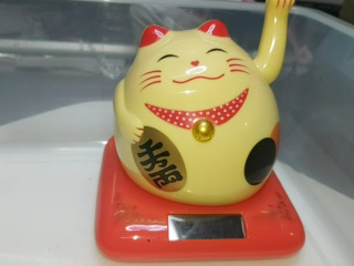 太陽能招財貓