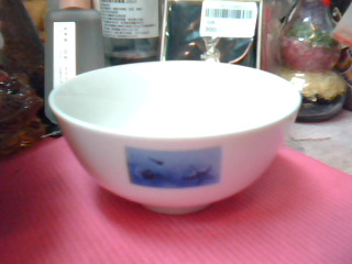 瓷碗