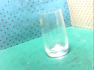 玻璃杯