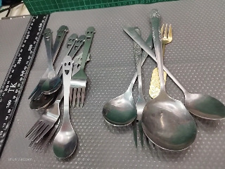 餐具