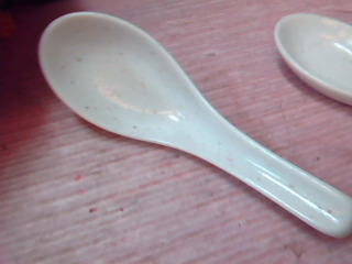 瓷湯匙