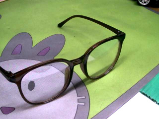 平光眼鏡