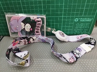 伸縮易拉扣與掛繩
