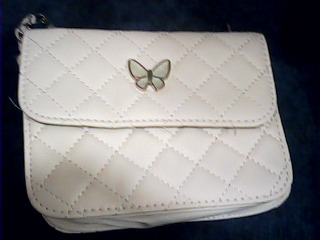 全新側背菱格包