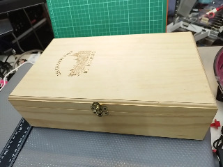 木盒