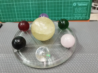 天然石水晶球與盤