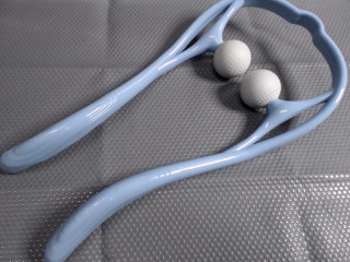 手動肩頸按摩器