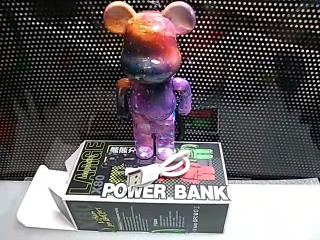 塗鴉暴力熊充電寶