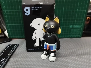 黑狐公仔盒裝