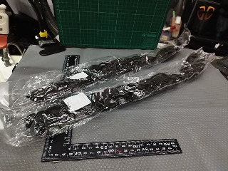 棕黑色麻花辮