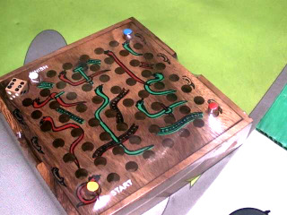 木製蛇梯棋//
