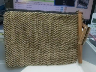 人字紋麻布手拿包