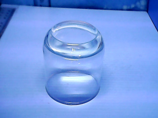 玻璃杯