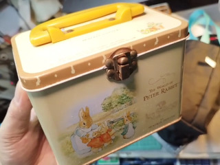 手提鐵盒