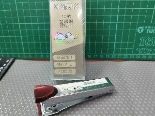 史努比訂書機