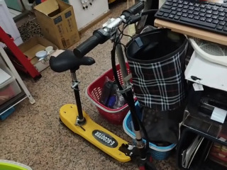電動滑板車
