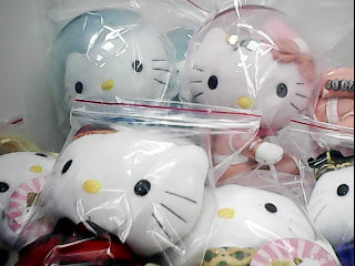 KITTY娃娃