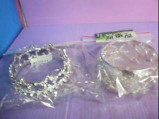 飾品